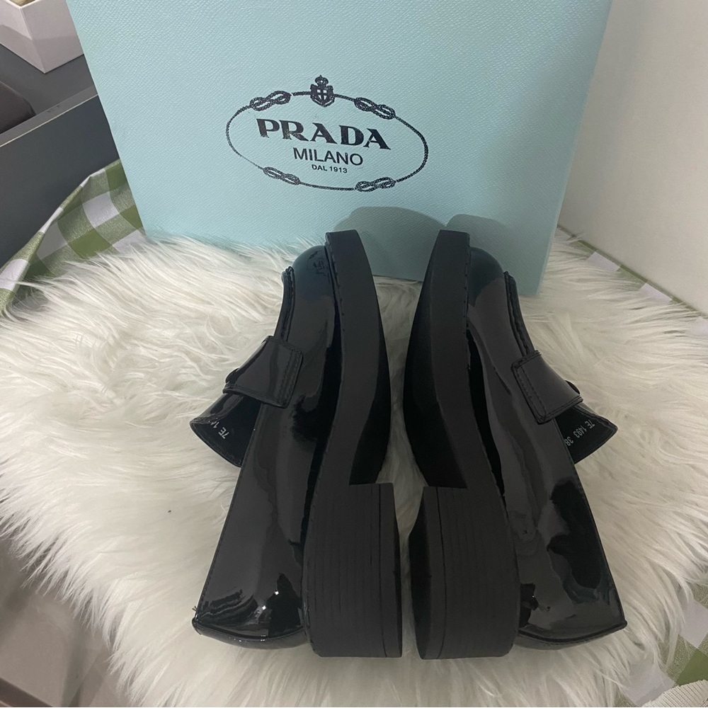 Prada black loafer - Picture 4 of 6